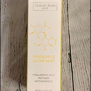 Clean Skin Club pineapple glow mist